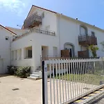 Cap Ocean-17 By Interhome *