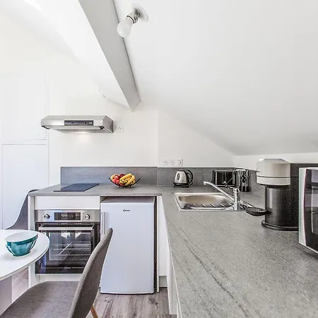 Cap Ocean-17 By Interhome Apartment
