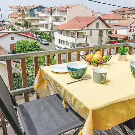 Cap Ocean-17 By Interhome