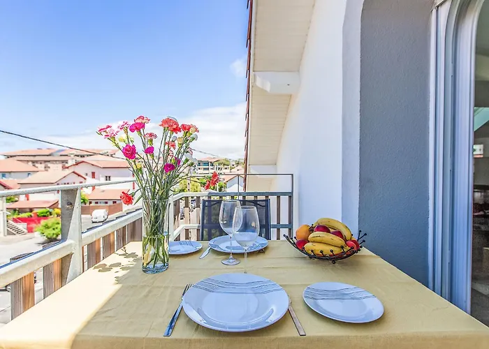 Cap Ocean-17 By Interhome *